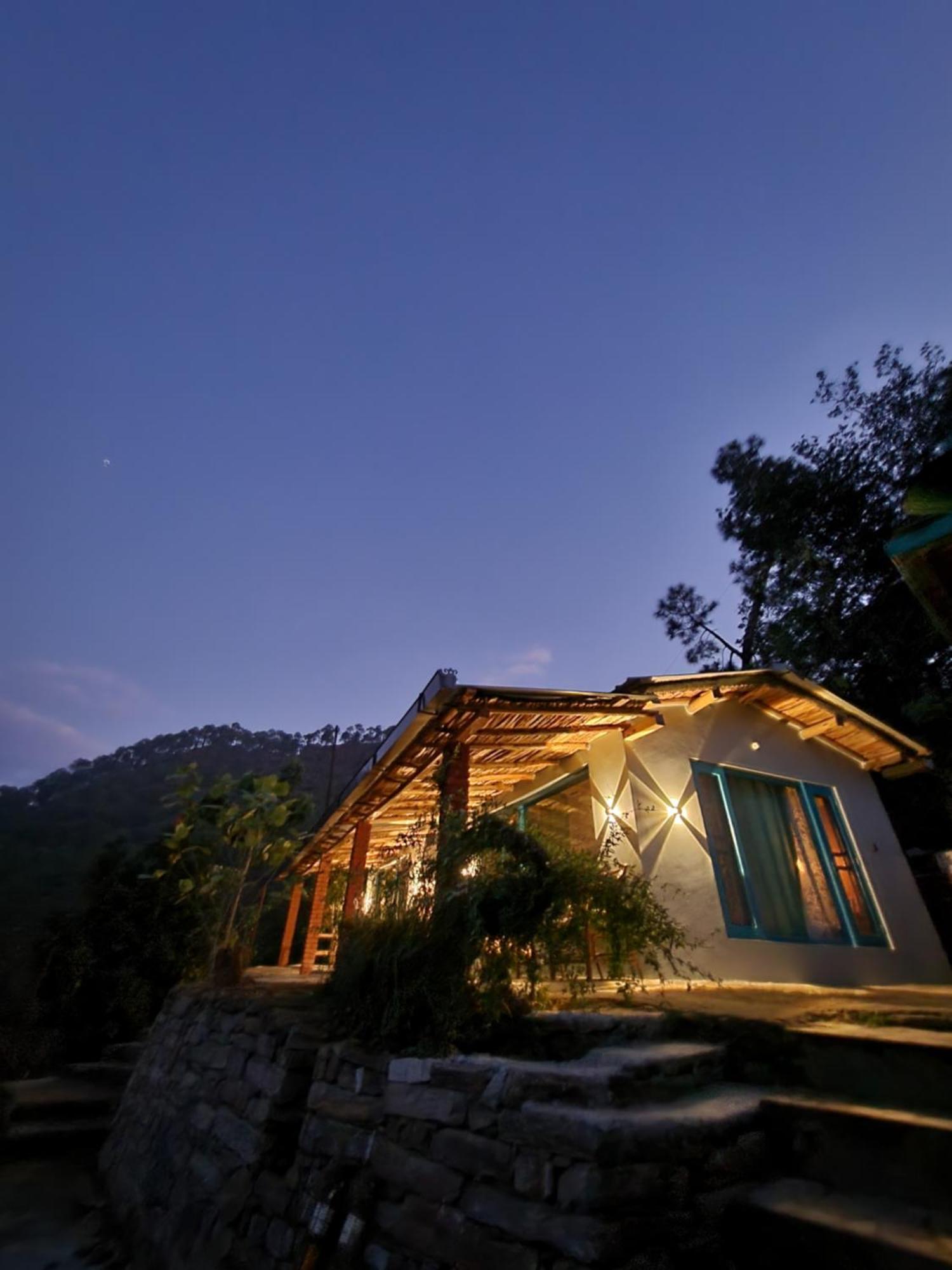 Ferienwohnung Zen Oaks Almora Exterior foto